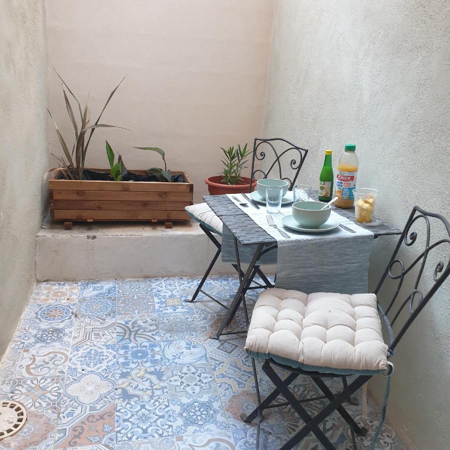 Maison Intra Muros, Terrasses Avec Vue Jaccuzzi Et Garage 亞維農 外观 照片