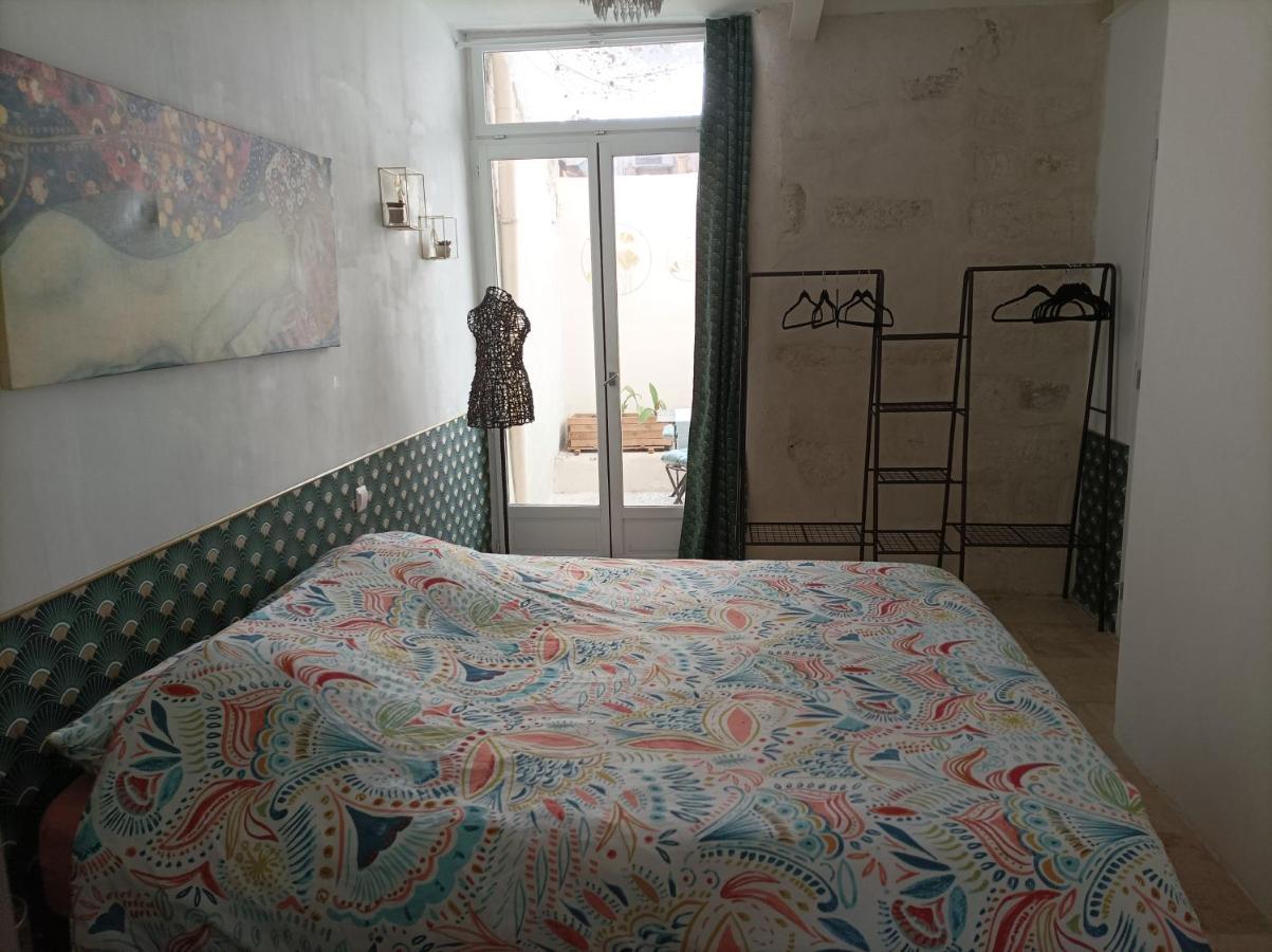 Maison Intra Muros, Terrasses Avec Vue Jaccuzzi Et Garage 亞維農 外观 照片